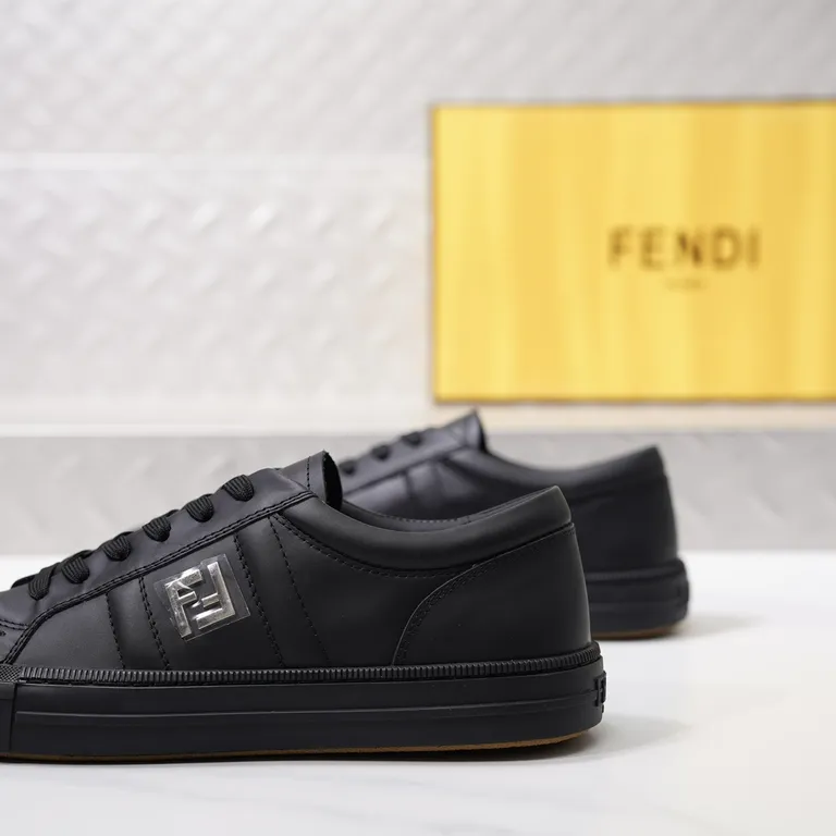 Fendi Shoe 